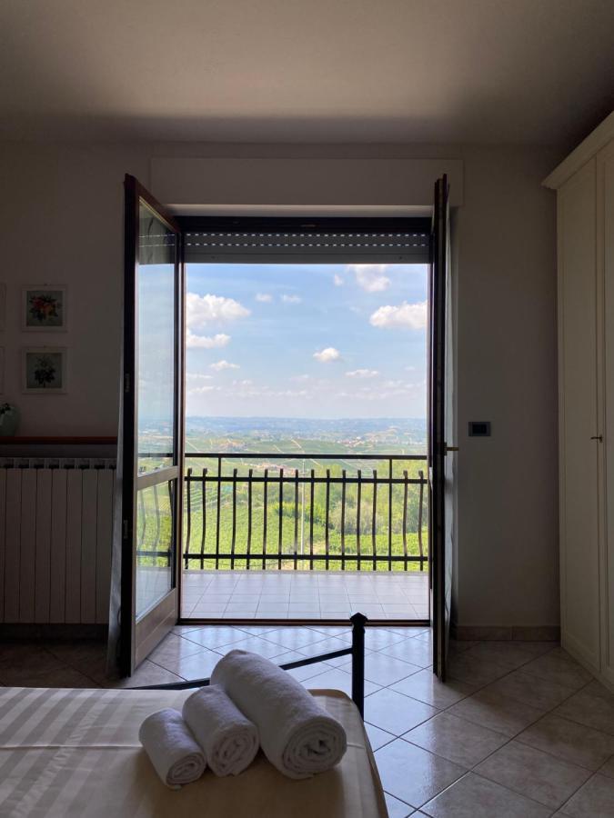 Casa Carlino Apartment Santo Stefano Belbo Bagian luar foto